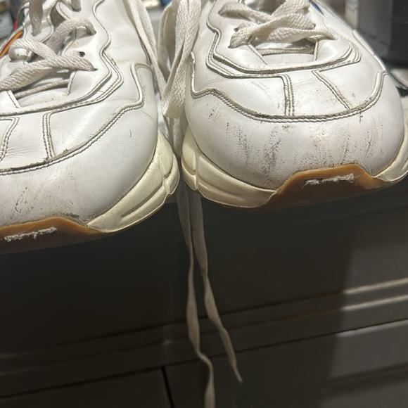 Gucci gym shoes - Picture 3 of 9